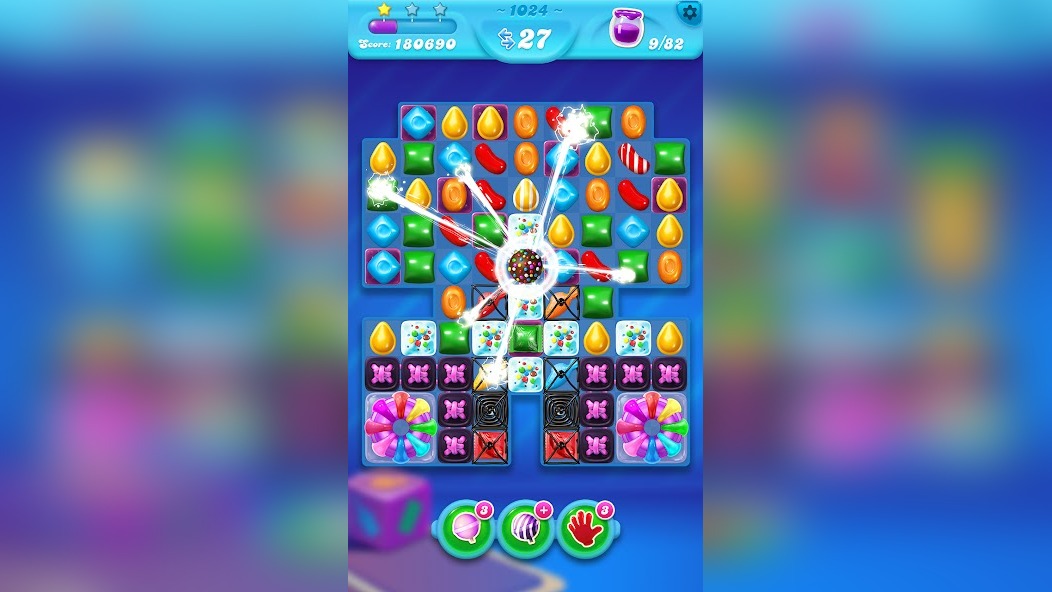 Тактика прохождения уровня 125 в Candy Crush Soda Saga сироп и вафли