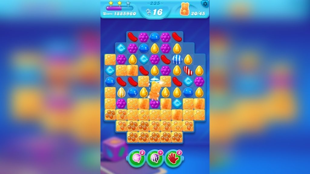План очистки доски от орехов за 10 ходов. Candy Crush Soda Saga